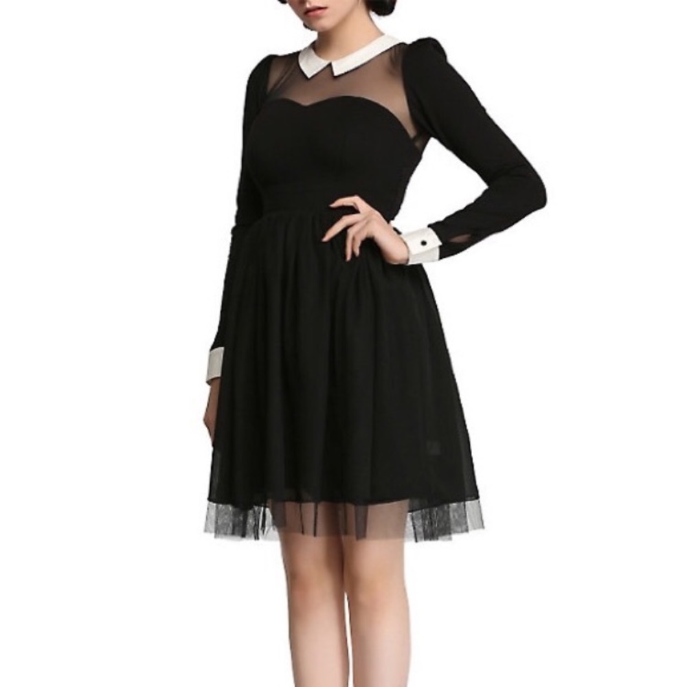 AHS/Wednesday Adams Dress Size M Hot topic